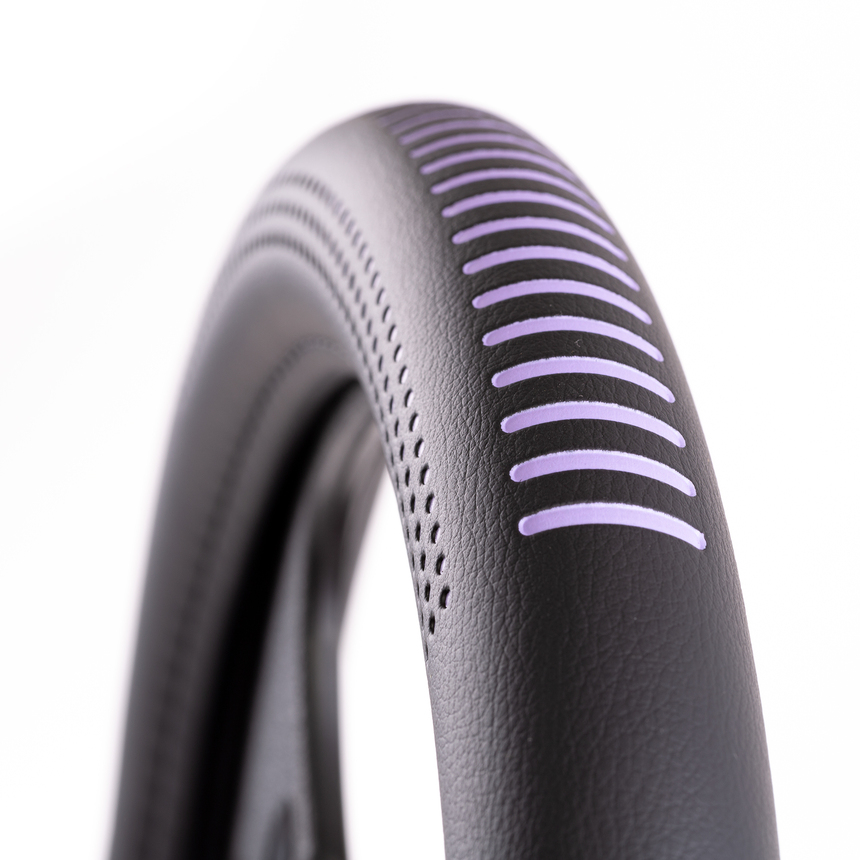 Оплётка руля AUTOPROFI из экокожи AP-1910 BK/VIOLET (M)