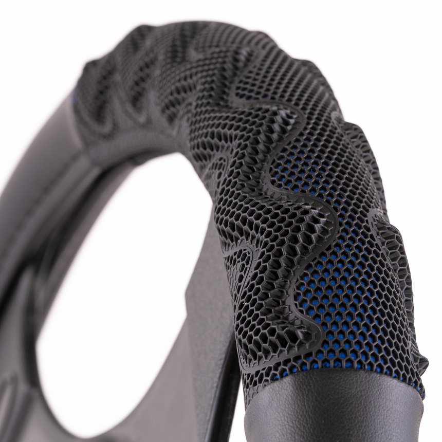 Оплётка руля AUTOPROFI из экокожи AP-1948 BK/BL (M)