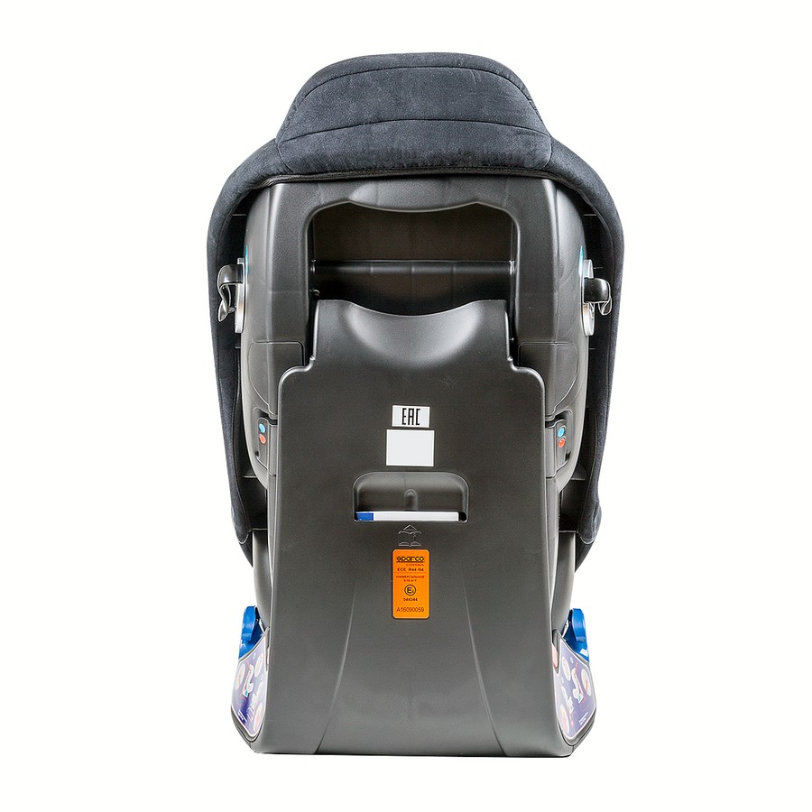 Детское кресло, вид сзади